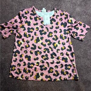 LuLaRoe Pink and Black Leopard Print Short Sleeve Tee